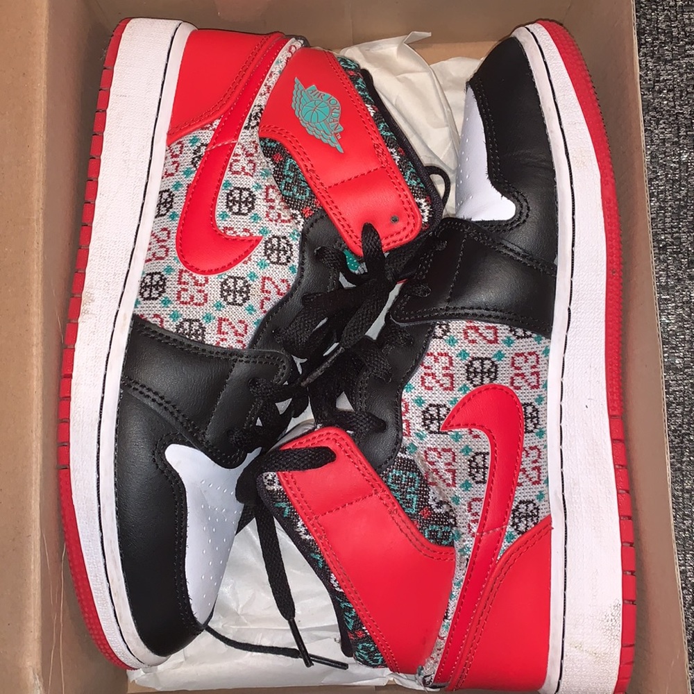 Jordan 1 - Picture 2 of 6